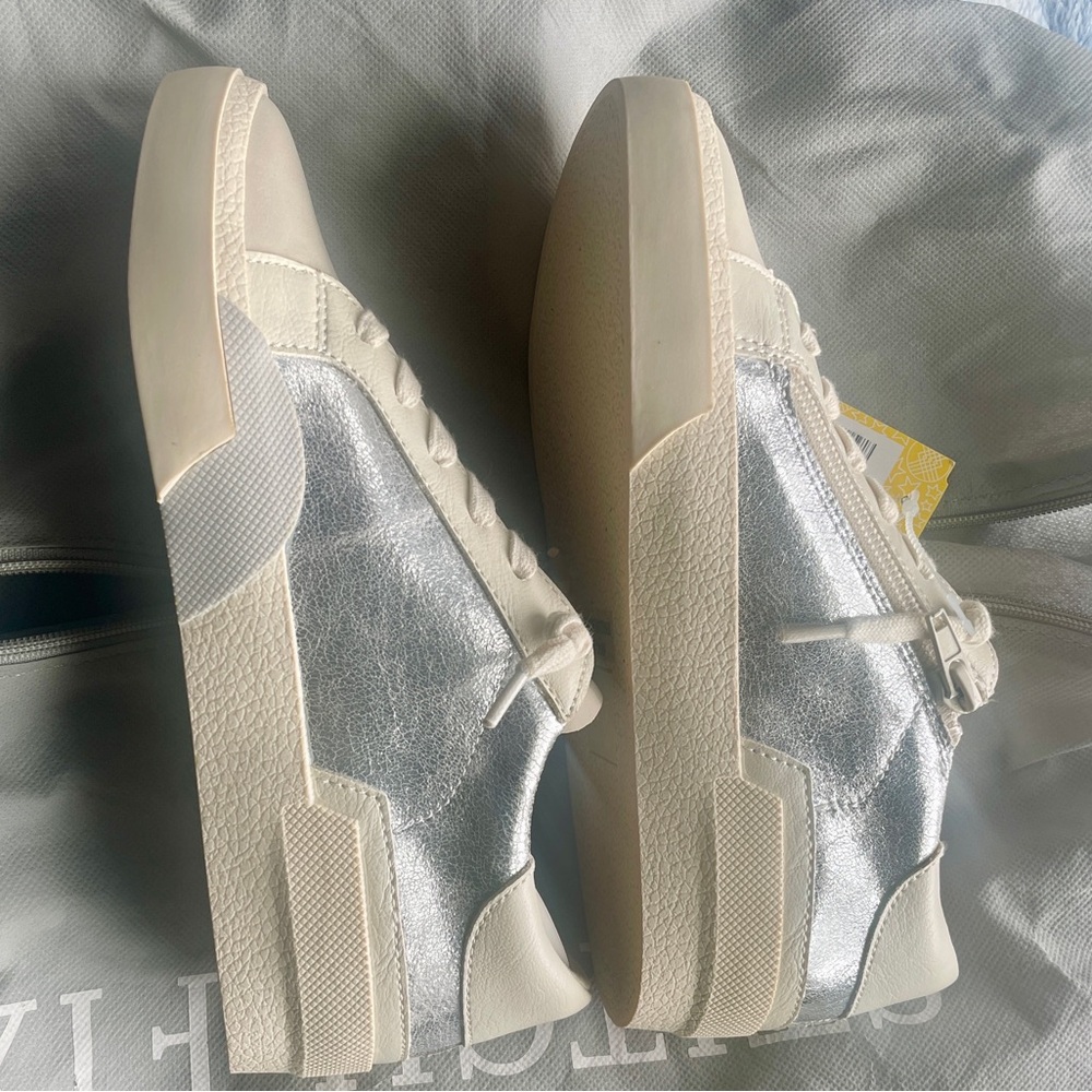 DV by Dolce Vita Silver and Cream Kids Sneakers
